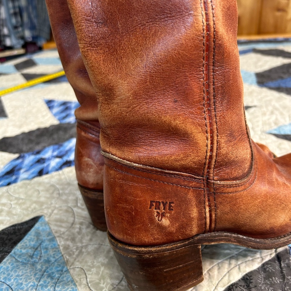 Vintage Frye Cognac Leather Heeled Campus Boots - Picture 5 of 12